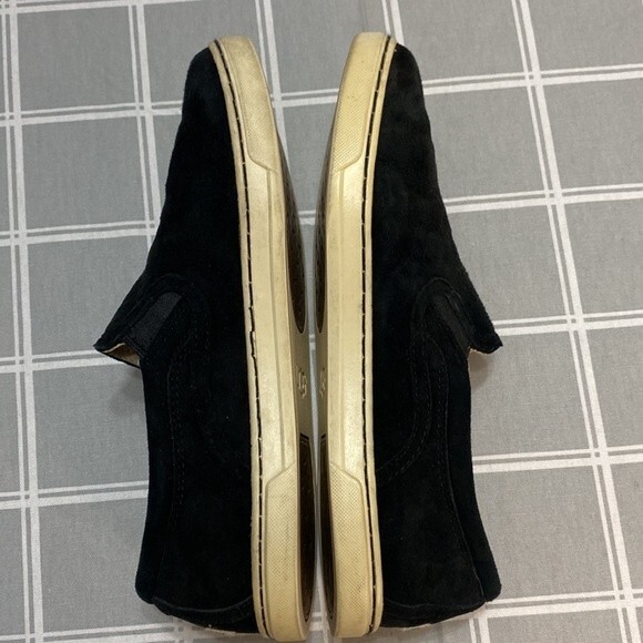UGG Fierce 1006737 Slip On Sneakers Black Suede Loafers Women’s Size 9 Shoe - Picture 13 of 14